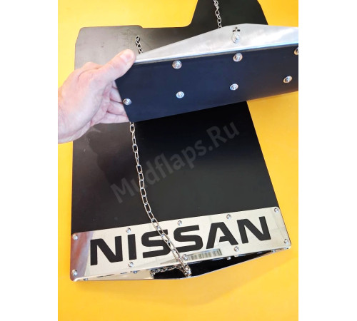 Брызговики NISSAN в стиле Jaos