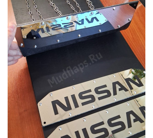 Брызговики NISSAN